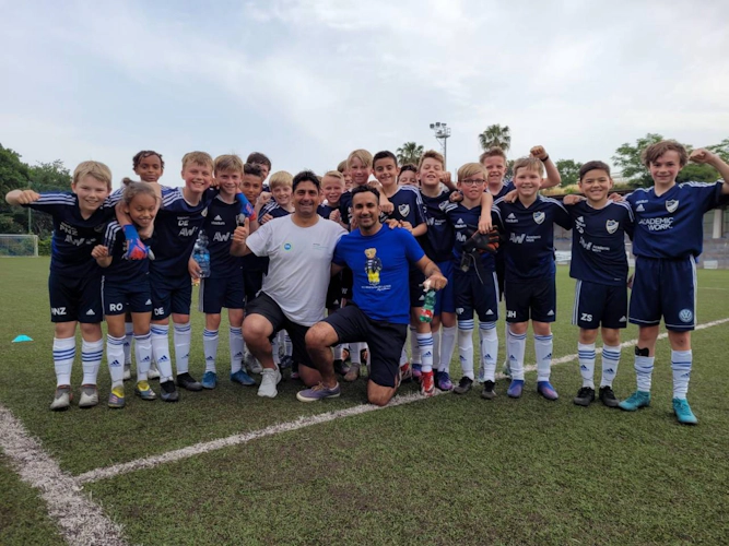 Młodzieżowa drużyna piłkarska na turnieju Ischia Cup Memorial Carmine Silvitelli