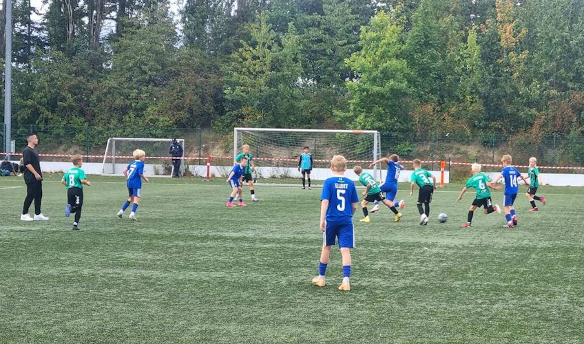नॉर्डिक ओपन टूर्नामेंट में बच्चों का फुटबॉल मैच